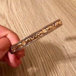 Gold elephant bangle